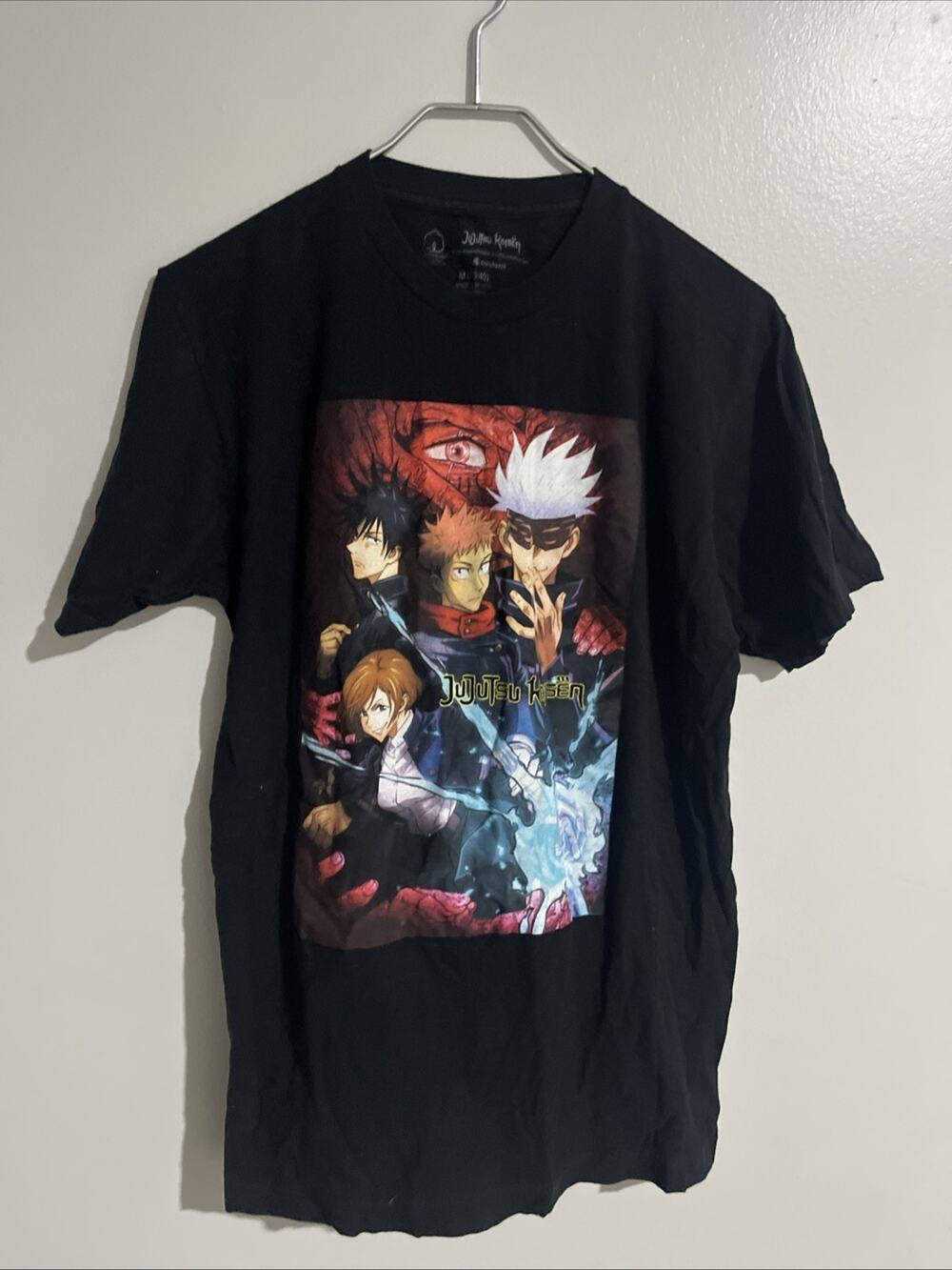 Jujutsu Kaisen Medium Black Graphic T-Shirt Crunchyroll Anime Gojo Itadori Anime